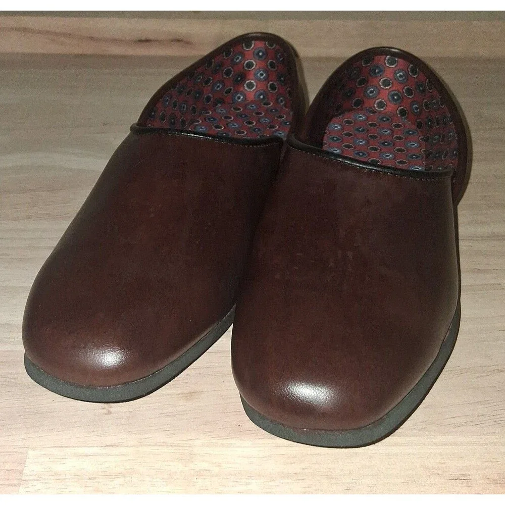Vintage Gold Bond leather boys/men's house slippers sz. 7D